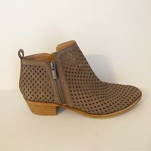 Lucky Brand Basel Suede Double Zip Perforated Ankle Boots - 7.5